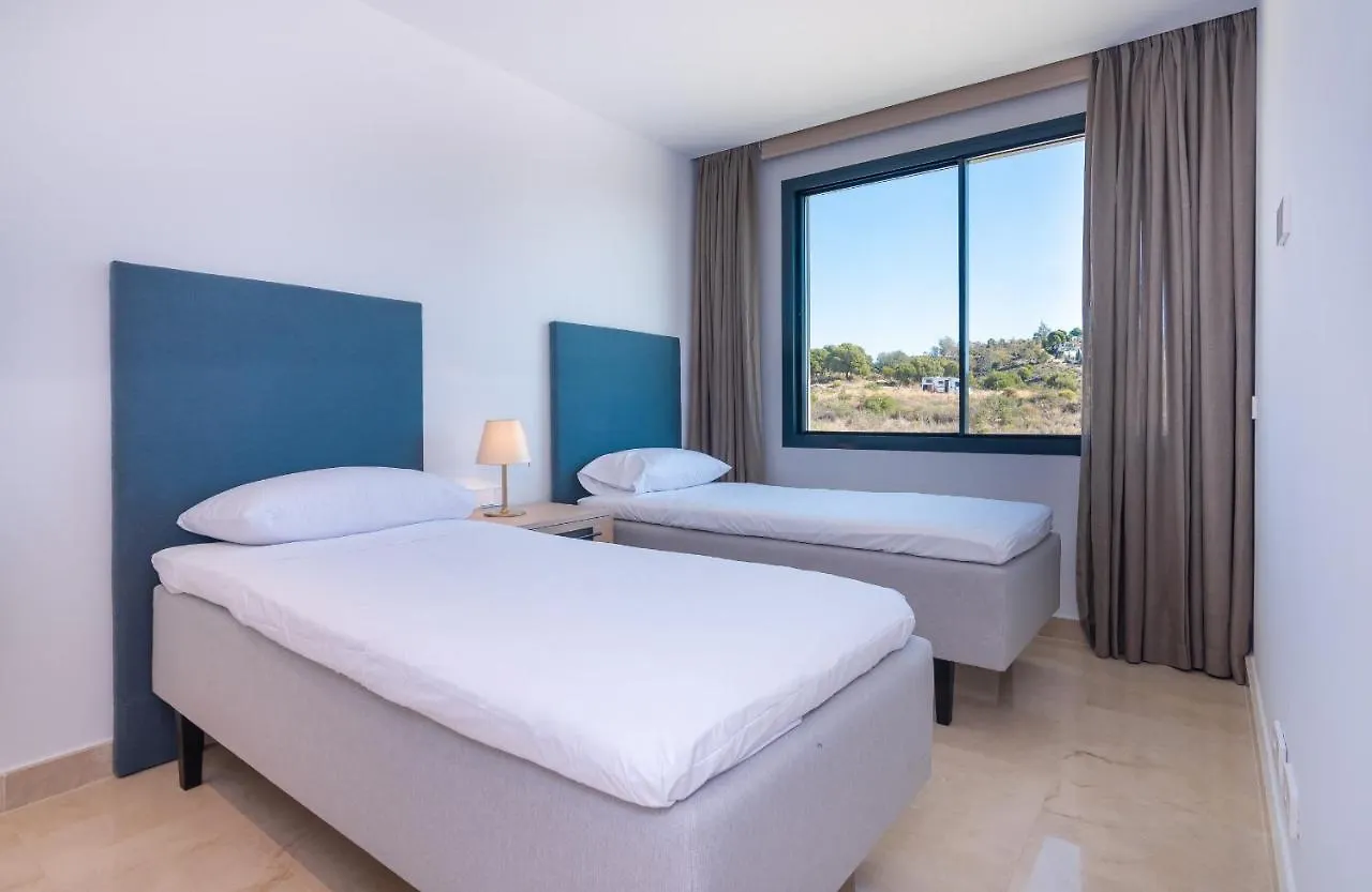 Luxurious Townhouse With Roof Top Plunge Pool Malaga